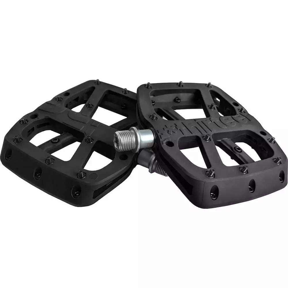 E-Thirteen Base Composite Flat Pedals Parts 1 E-Thirteen Base Composite Flat Pedals Parts