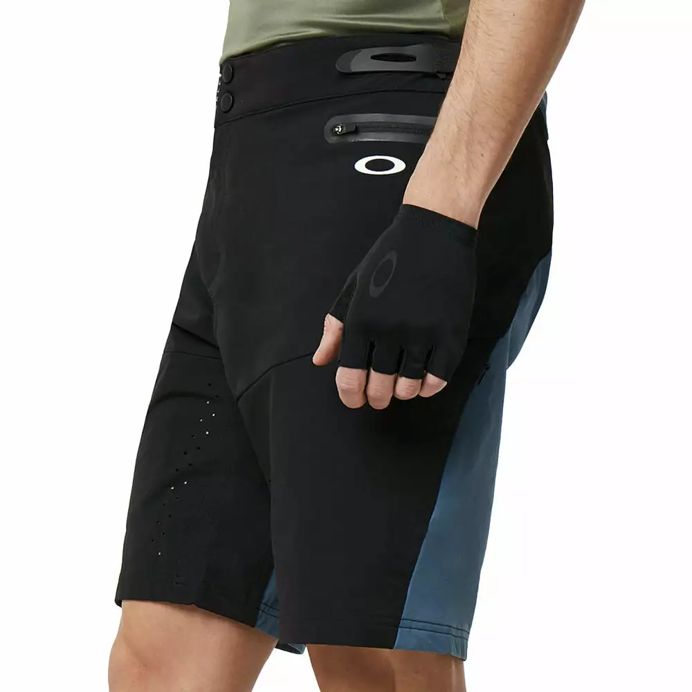 Oakley MTB Trail Shell Shorts