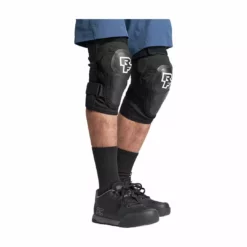 Clearance Race Face Roam Knee Guard